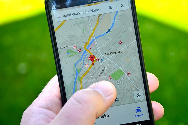 smartphone, location, advertising on reddit